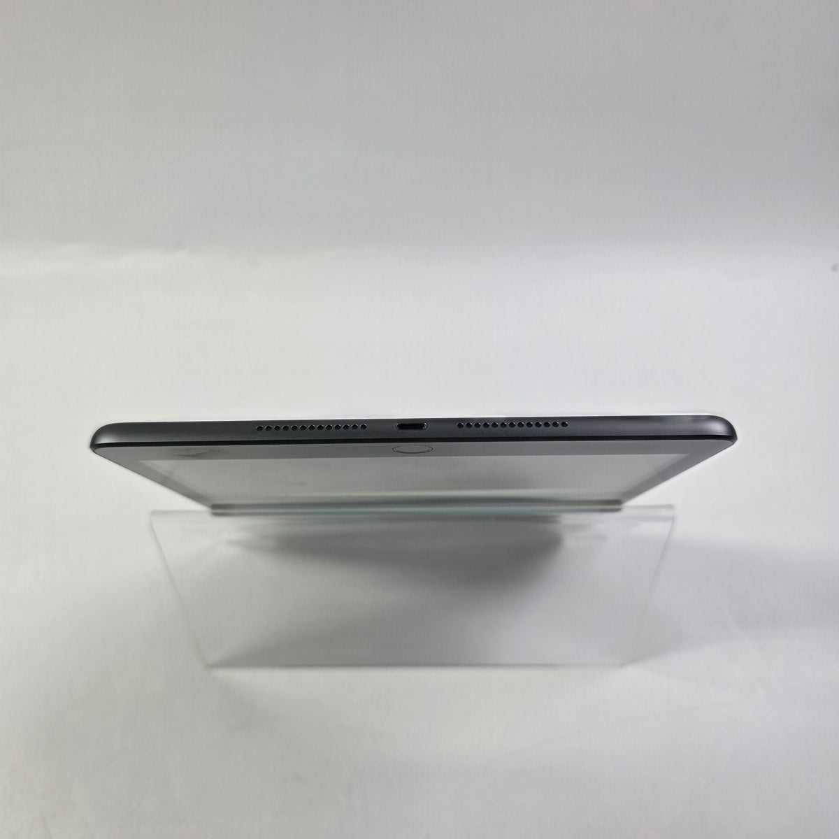 WiFi Only Apple iPad 9th Gen 64GB Space Gray MK663LL/A