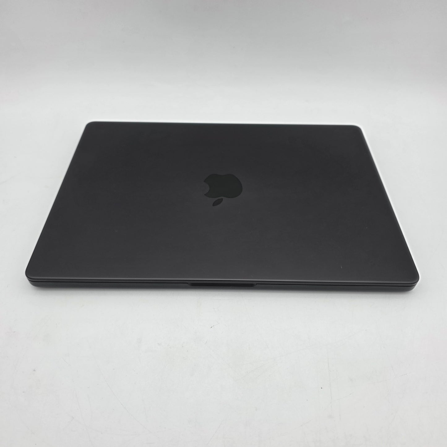 New 2025 Apple MacBook Pro 14" M4 4.5GHz 24GB RAM 1TB SSD A3434