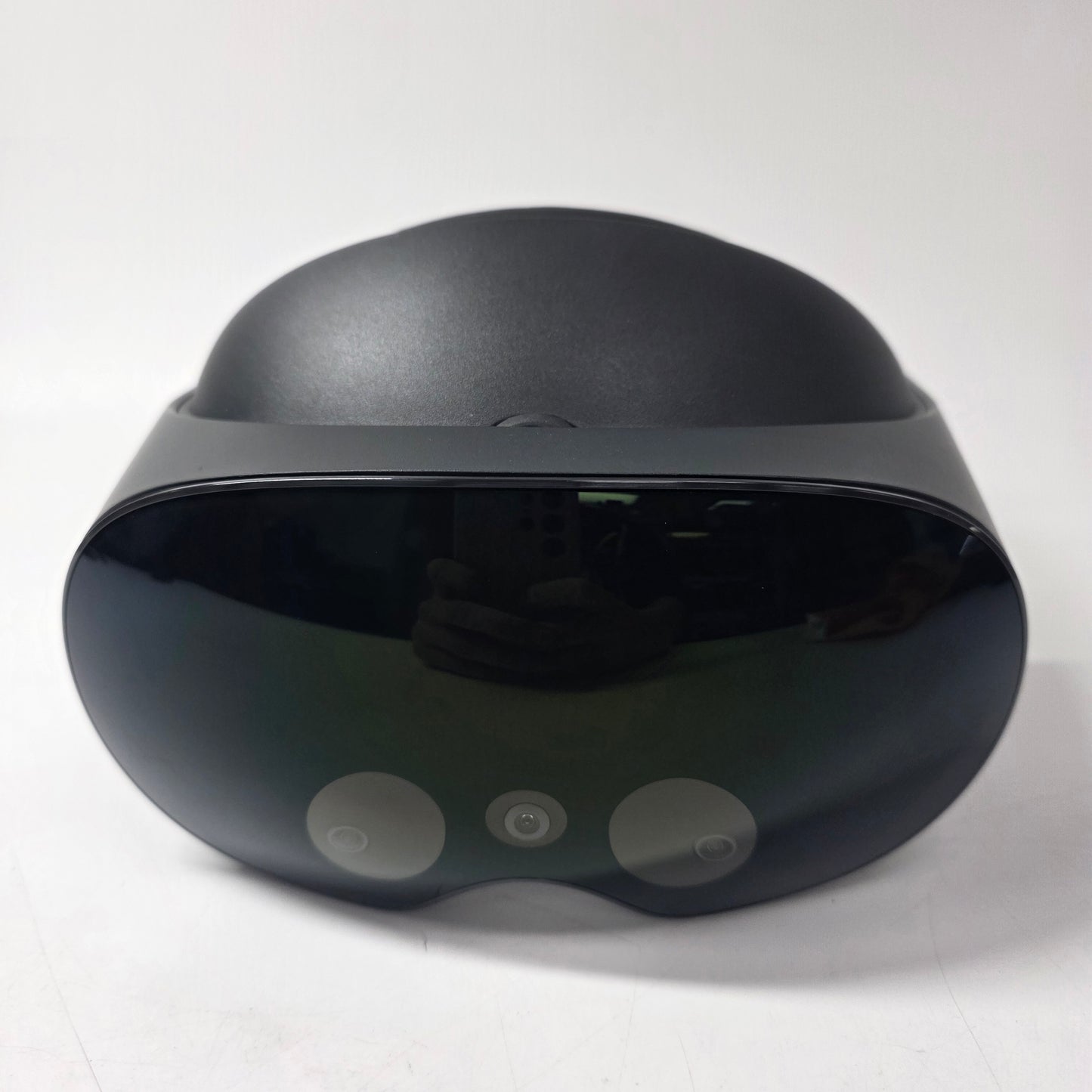 Meta Quest Pro 256GB Standalone All-in-One VR Headset DK94EC