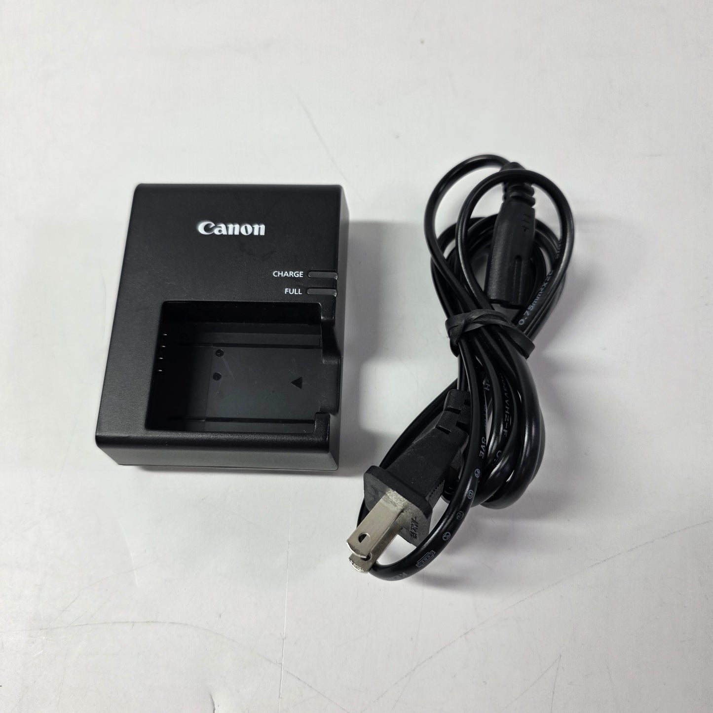 Canon EOS 4000D 18.0MP Digital SLR DSLR Camera