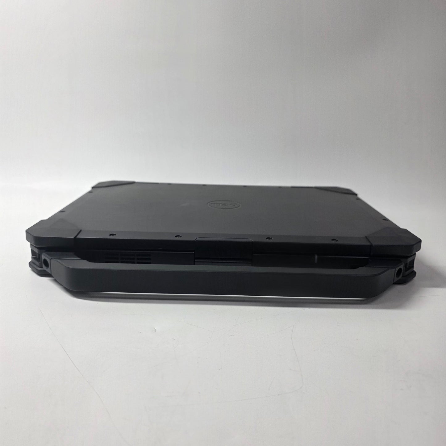 Dell Rugged CM1CYX2 14" i5-8350U 1.9GHz 16GB RAM 500GB SSD SSD