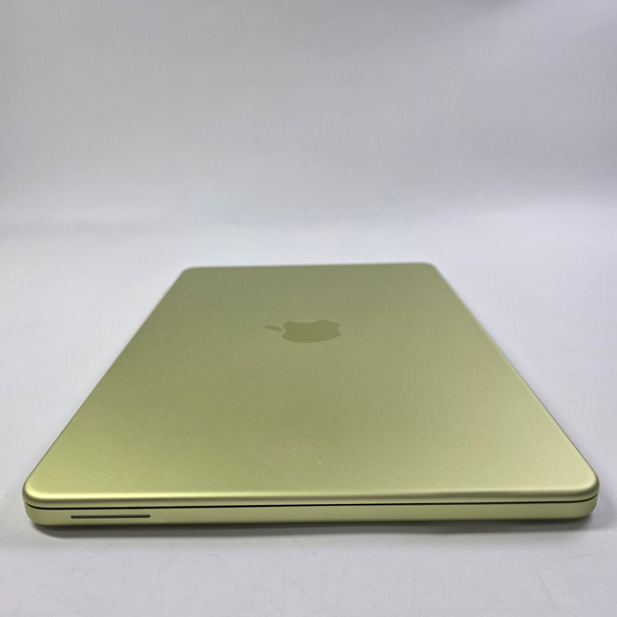 2026 Apple MacBook Neo 13" A18 Pro 5C GPU 4.0GHz 8GB RAM 256GB SSD MHFD4LL/A