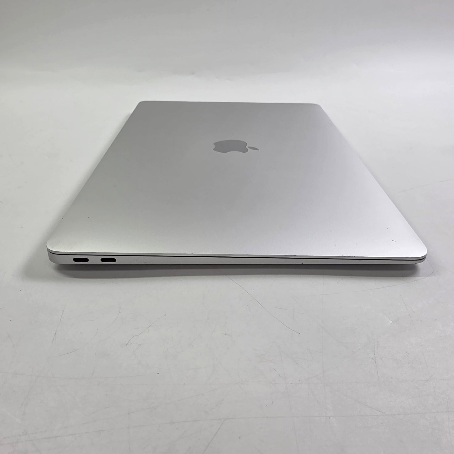 2020 Apple MacBook Air 13.3" M1 7C GPU 3.2GHz 8GB RAM 256GB SSD A2337