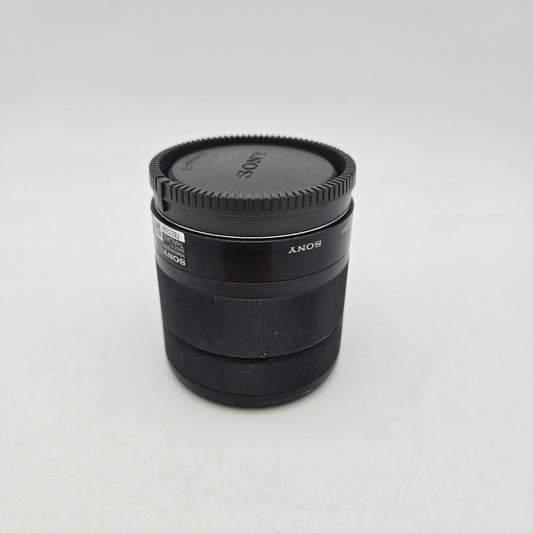 Sony E 18-55mm f/3.5-5.6 E-Mount Zoom Lens SEL1855