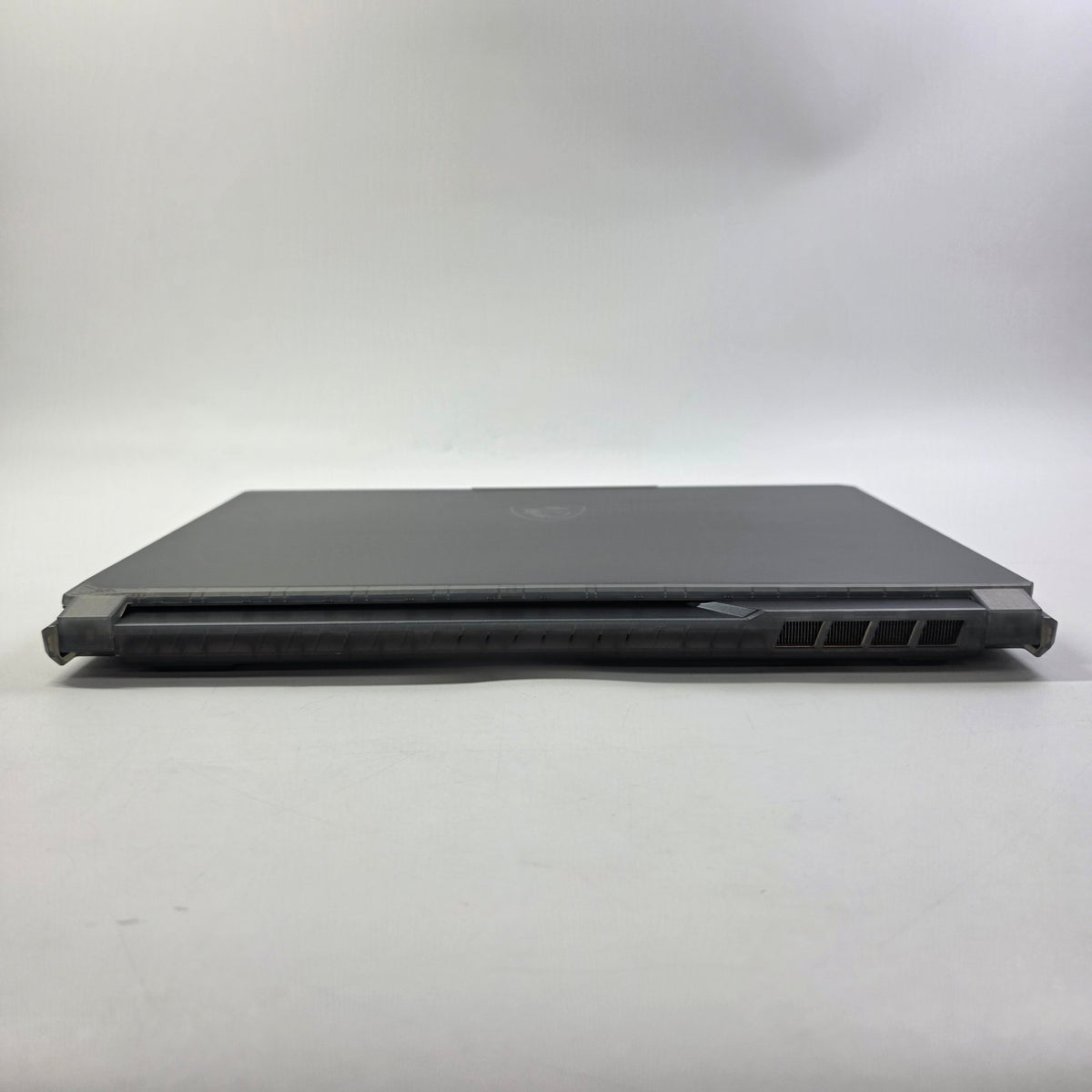 MSI Cyborg 15 A13VE 15.3 i7-13620H 2.4GHz 16GB RAM 512GB GeForce RTX 4050