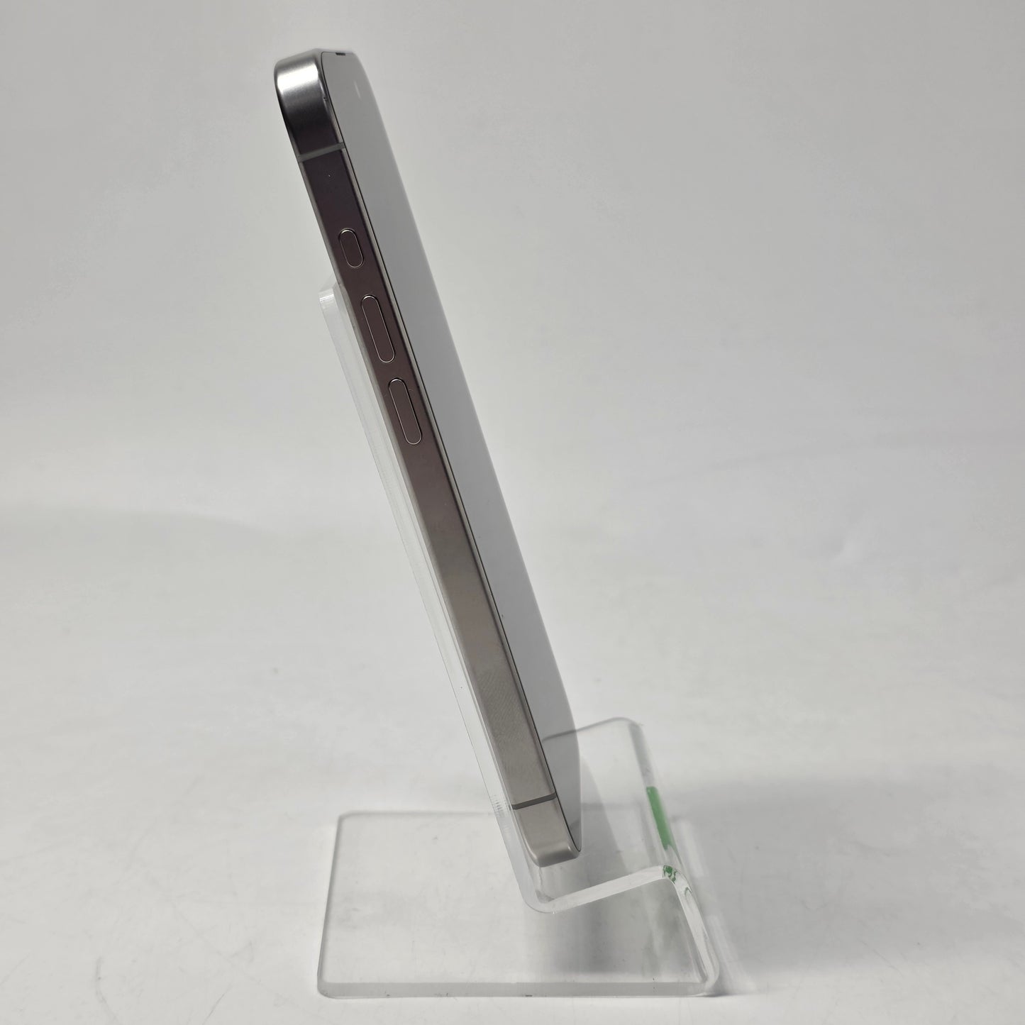 Factory Unlocked Apple iPhone 15 Pro 1TB White Titanium MTU43LL/A