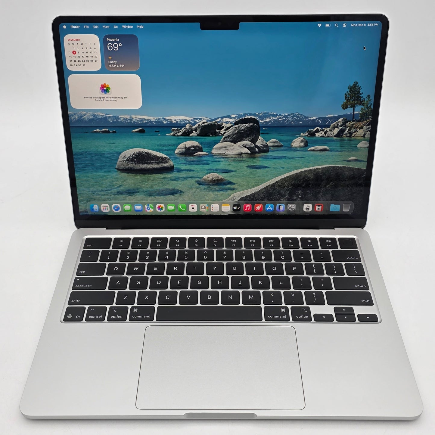 2025 Apple MacBook Air 13.6" M4 8C GPU 4.5GHz 16GB RAM 256GB SSD MW0W3LL/A