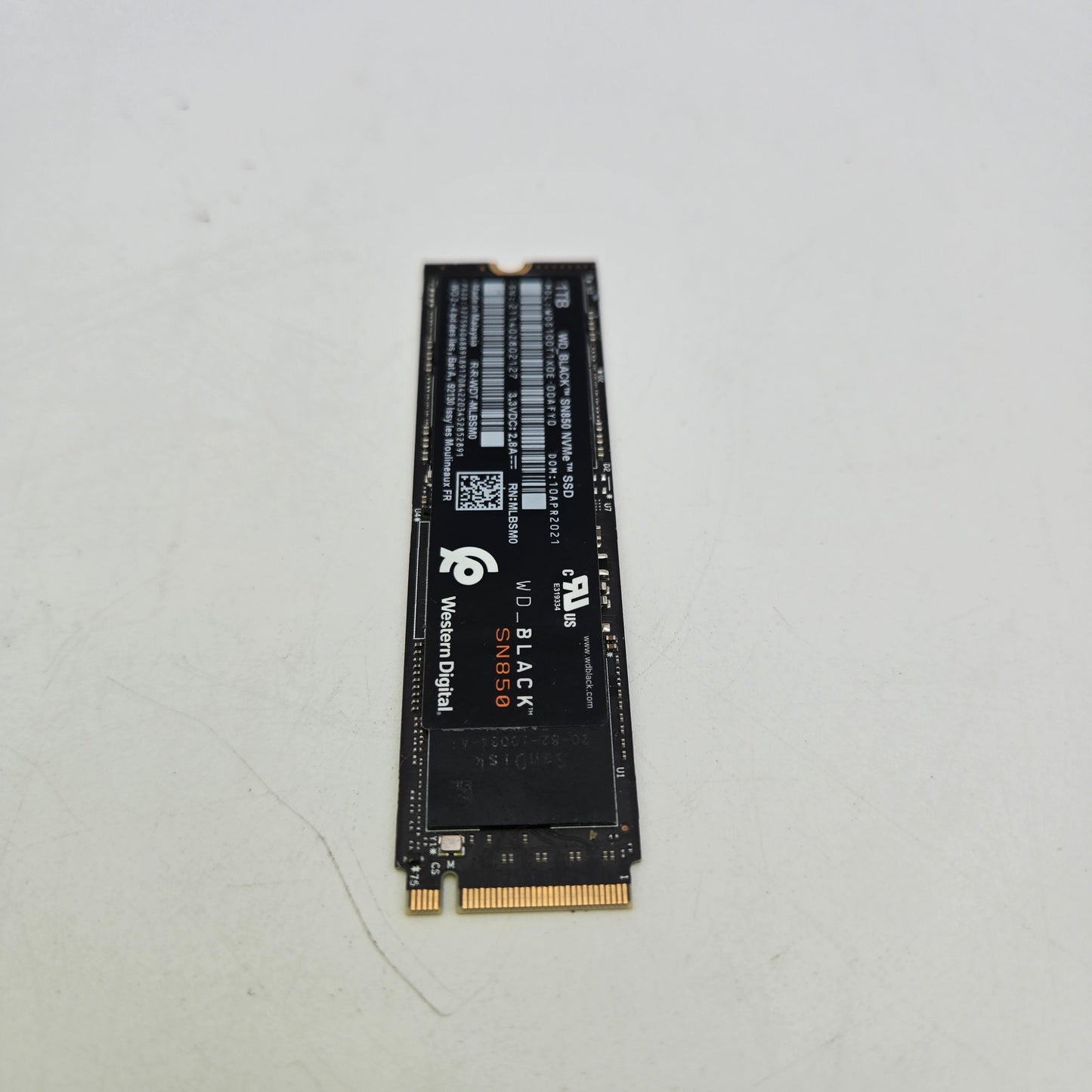 WD_BLACK SN850 1TB PCIe Gen4 NVMe M.2 SSD WDS100T1X0E-00AFY0