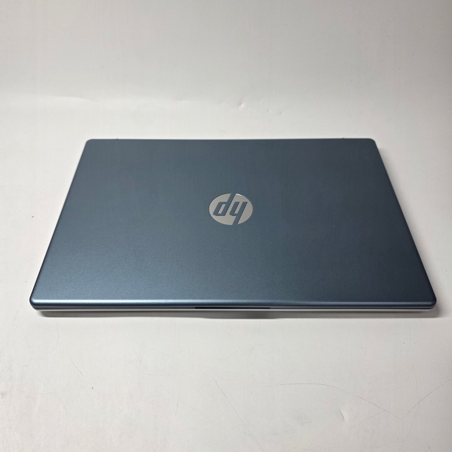 HP Laptop 14-EM0002WM 14" Athlon Silver 7120U 2.4GHz 4GB RAM 128GB SSD