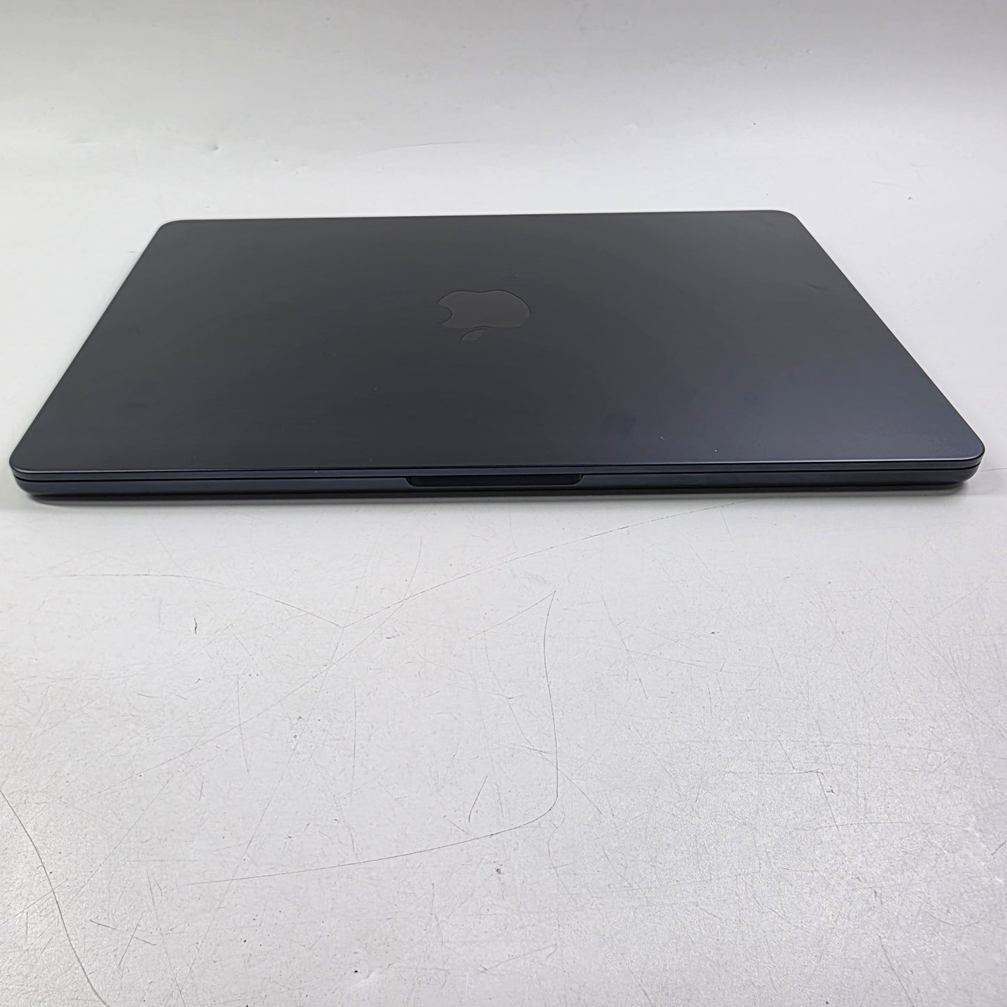 2022 Apple MacBook Air 13.6" M2 10C GPU 3.5GHz 16GB RAM 256GB SSD A2681