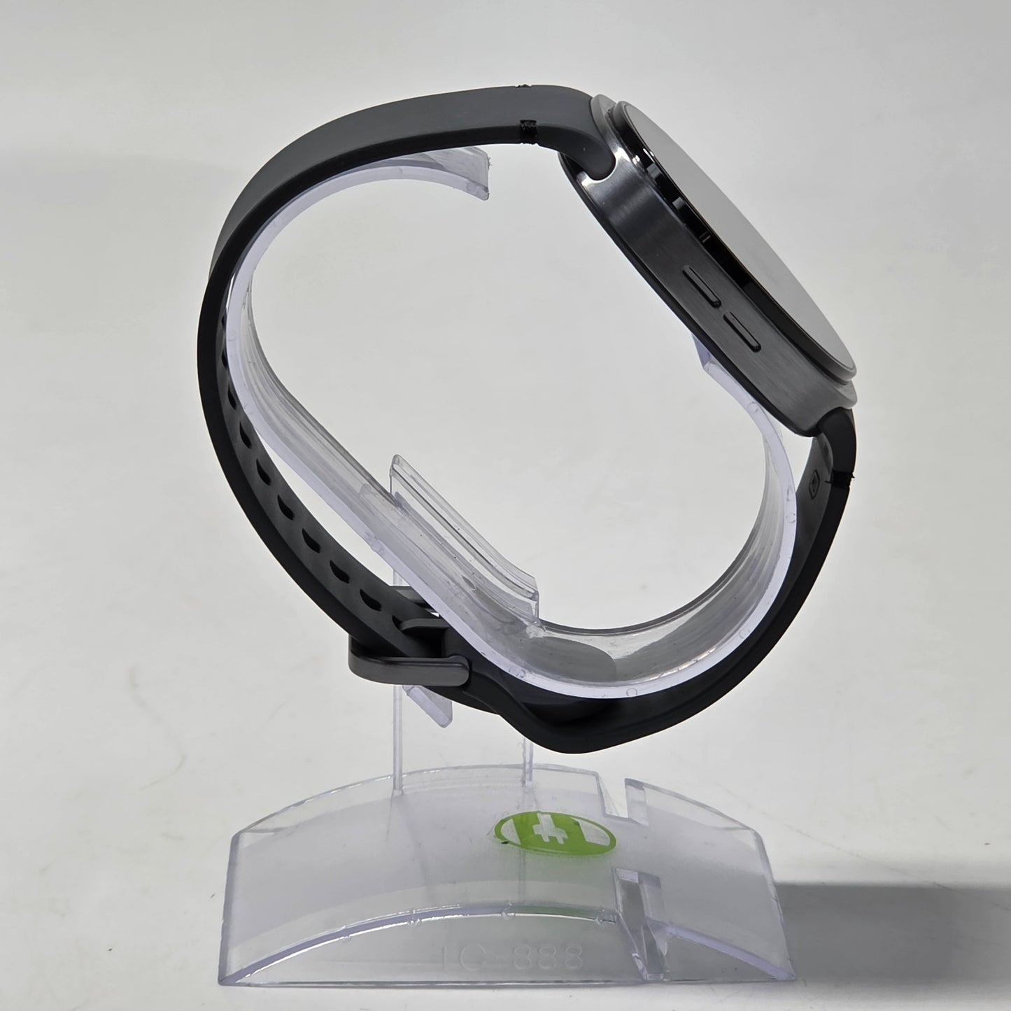 GPS Only Samsung Galaxy Watch8 Armor Aluminum SM-L330