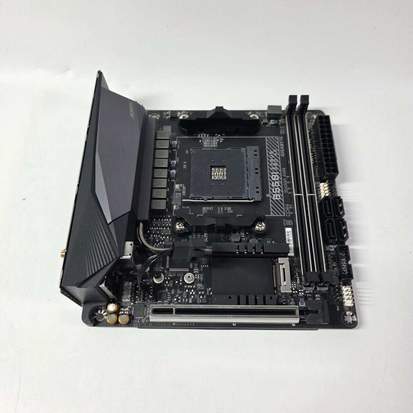 Gigabyte MPG B550I Gaming Edge AM4 Mini-ITX AMD DDR4 Motherboard