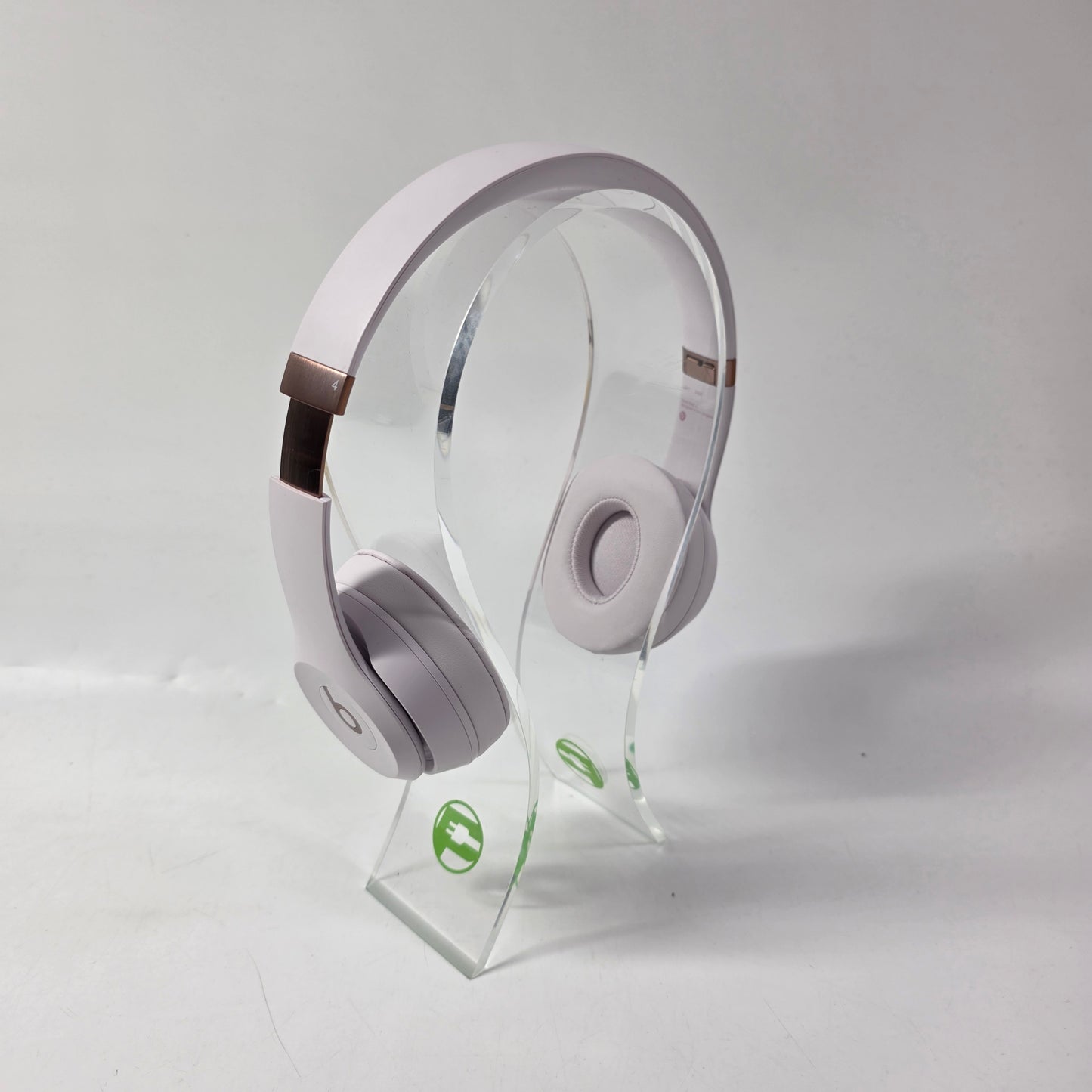 Beats Solo4 Wireless Over-Ear Bluetooth Headphones Cloud Pink MUW33LL/A