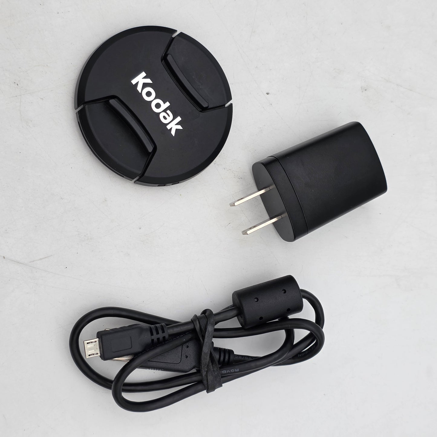 Kodak PIXPRO AZ528 16.0MP Digital Camera