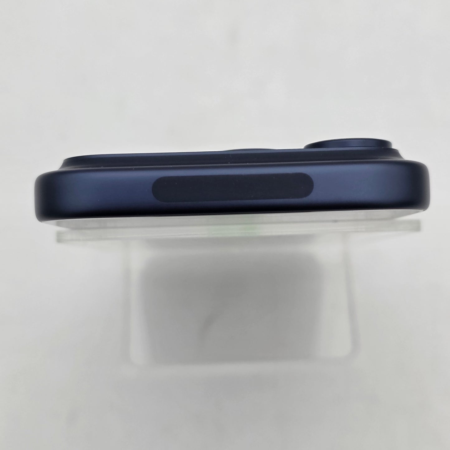 Factory Unlocked Apple iPhone 17 Pro 256GB Blue Titanium M67M4LL/A