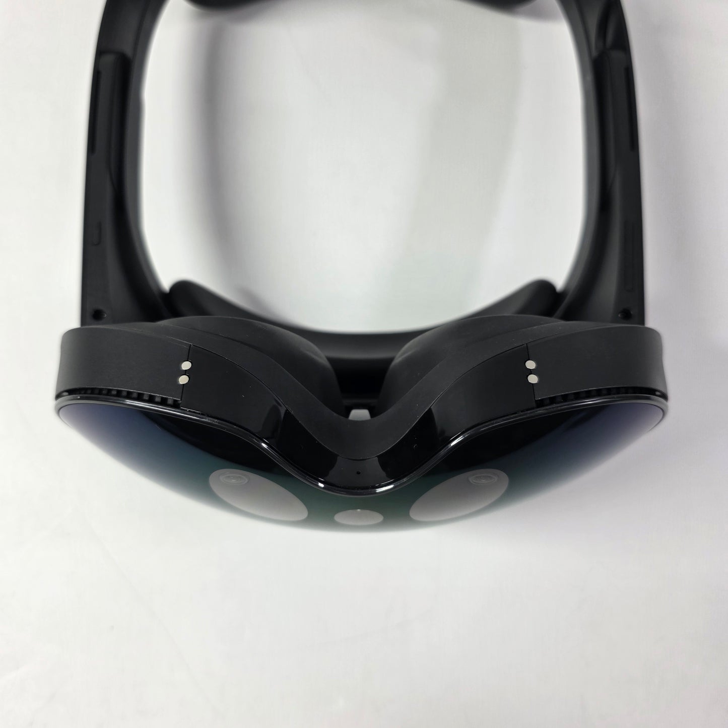 Meta Quest Pro 256GB Standalone All-in-One VR Headset DK94EC