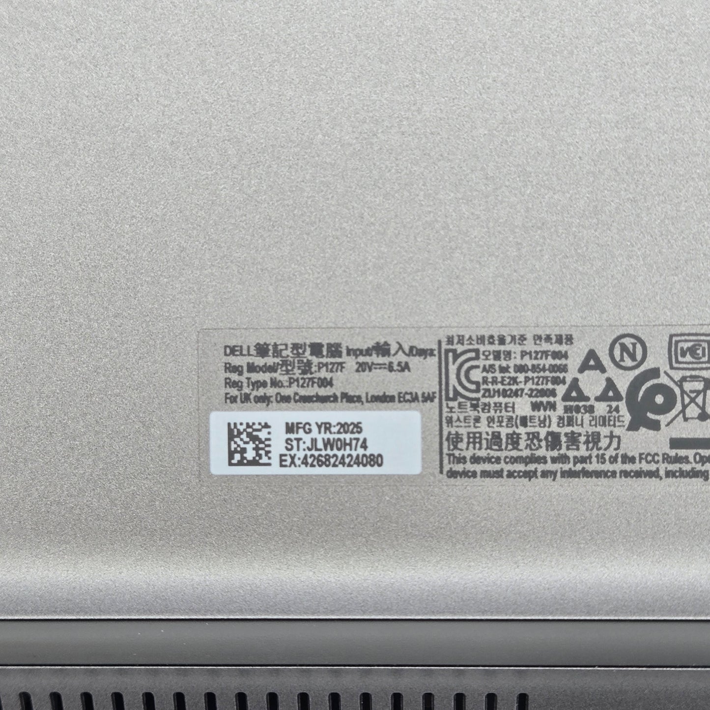 Dell Precision 3591 P127F Core Ultra 7 165H 32GB RAM 1TB SSD NVIDIA RTX 2000