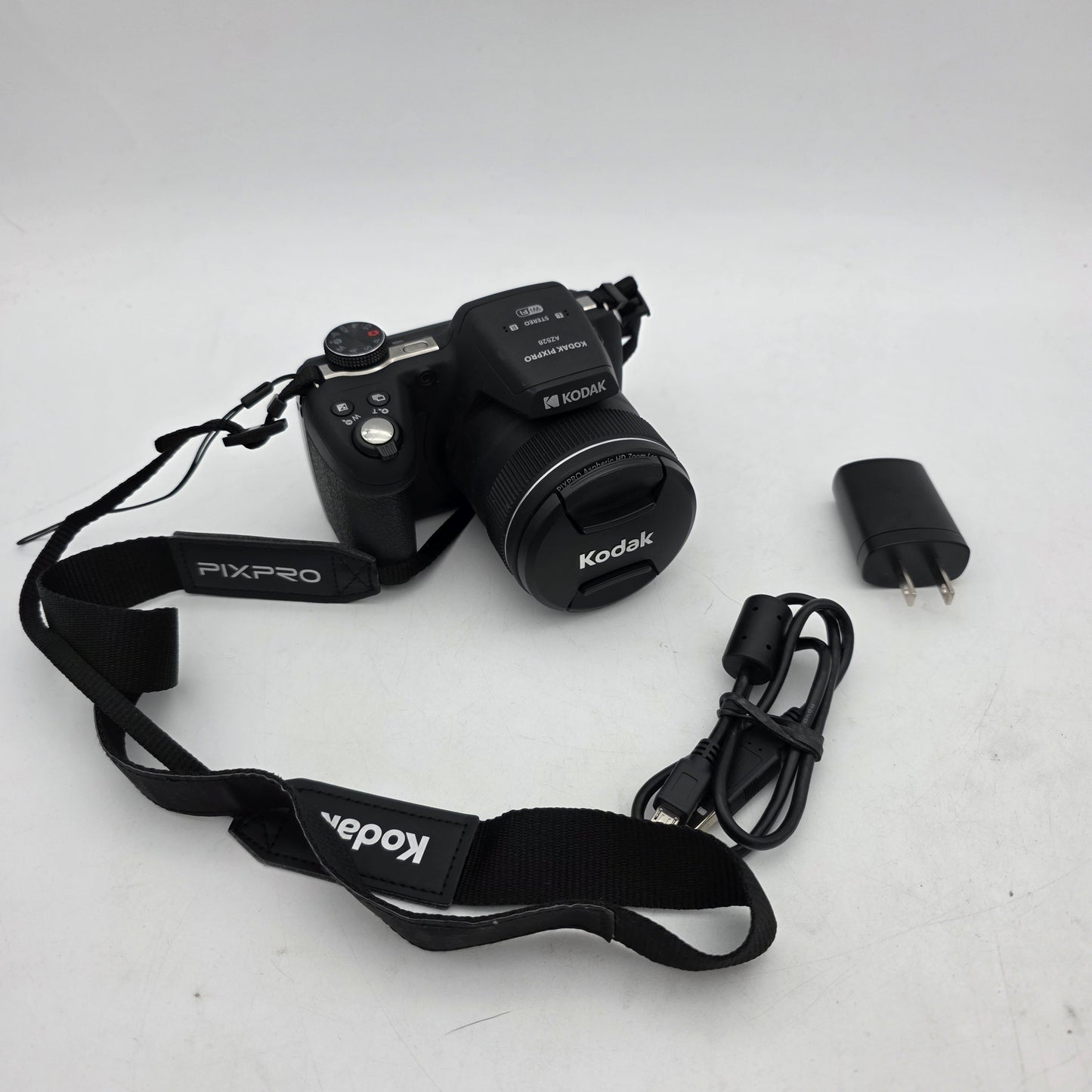 Kodak PIXPRO AZ528 16.0MP Digital Camera