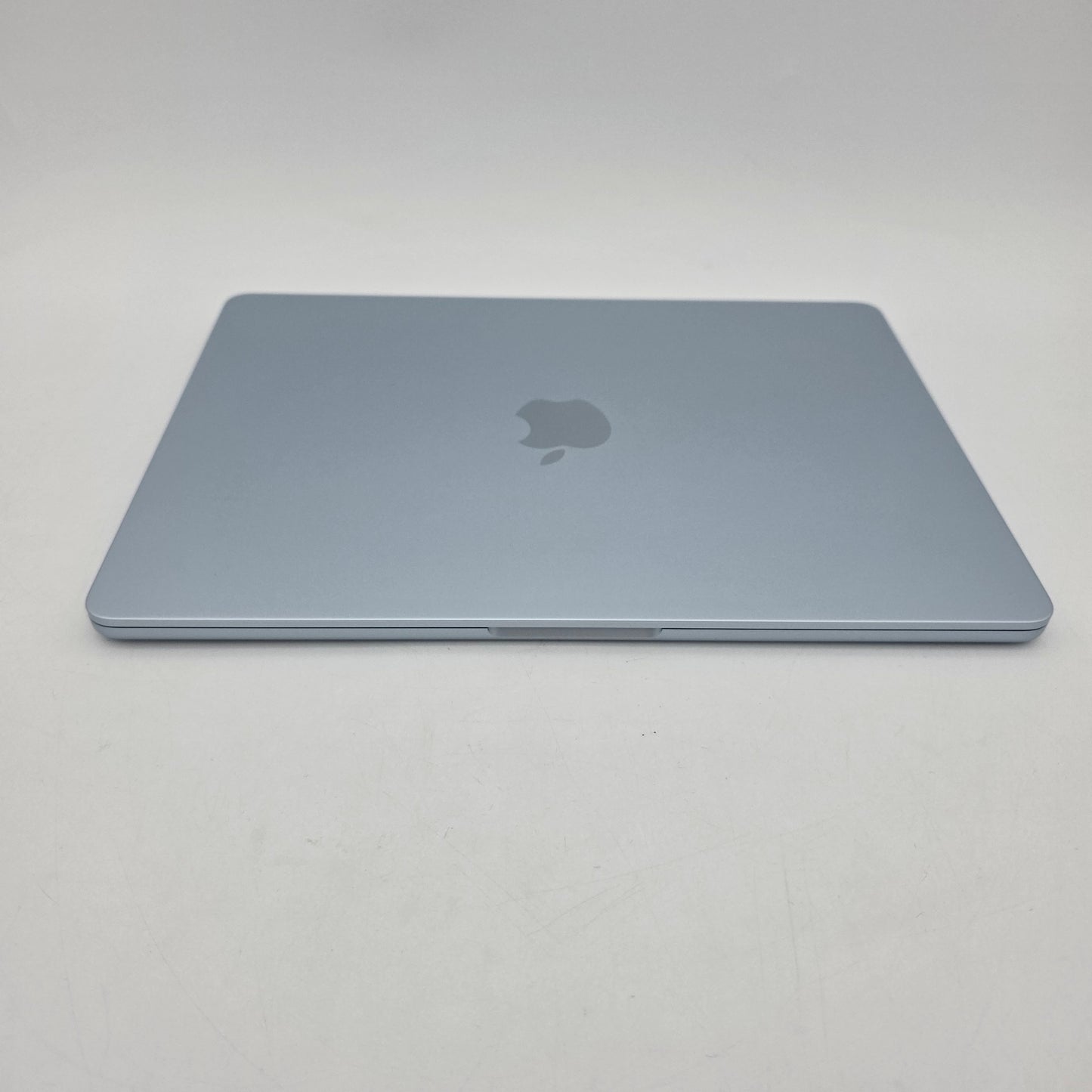 2025 Apple MacBook Air 13.6" M4 8C GPU 4.5GHz 16GB RAM 256GB SSD MC6T4LL/A