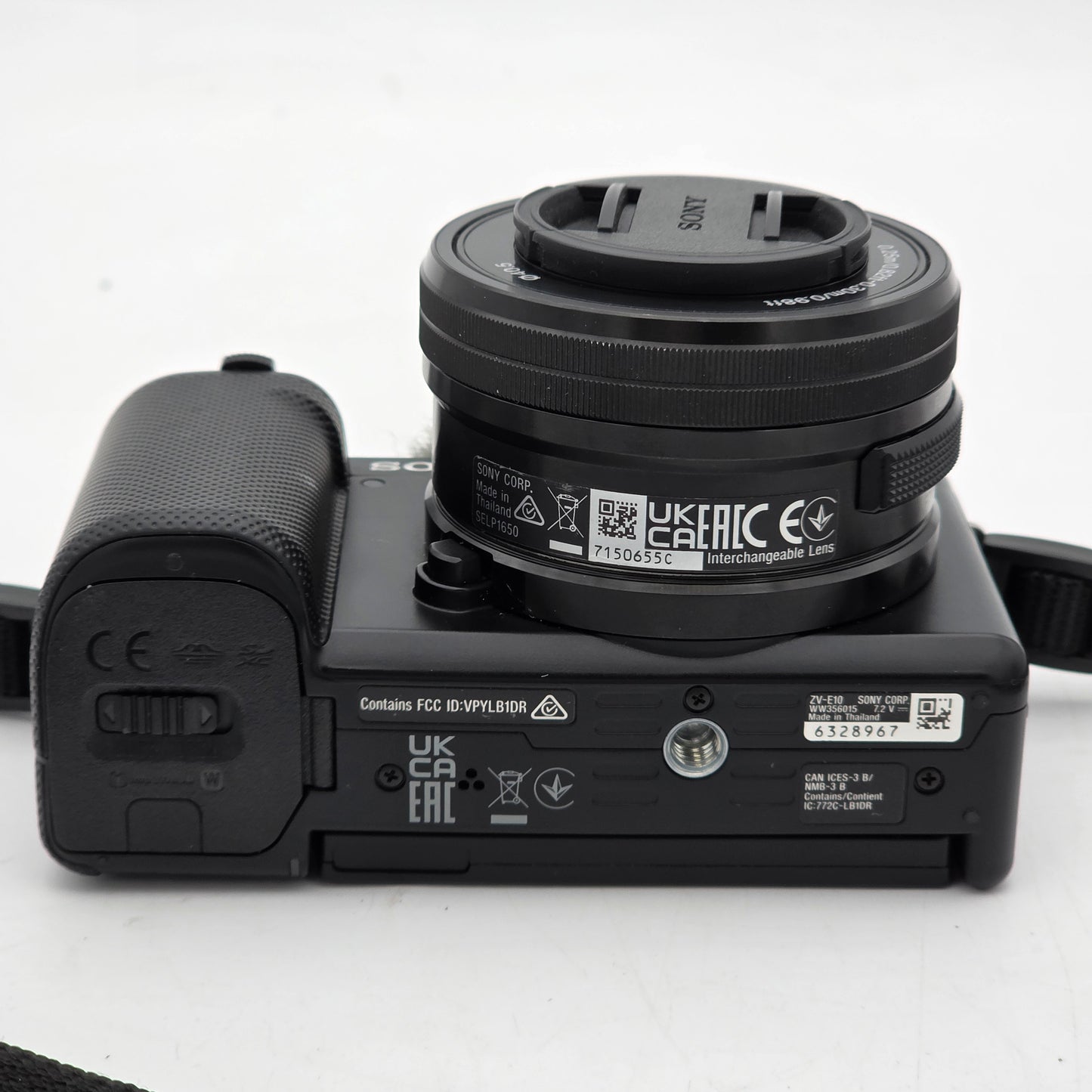 Sony Alpha ZV-E10 24.2MP APS-C Interchangeable Lens Camera 6441 Shutter Count