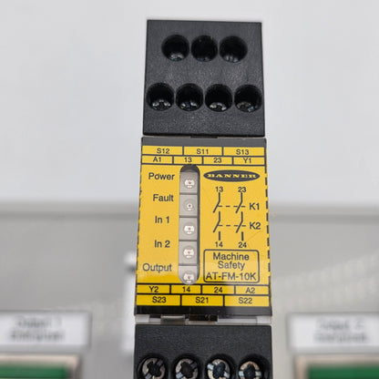 Banner Duo-Touch Two-Hand Control Kit Safety Relay AT-FM-10K