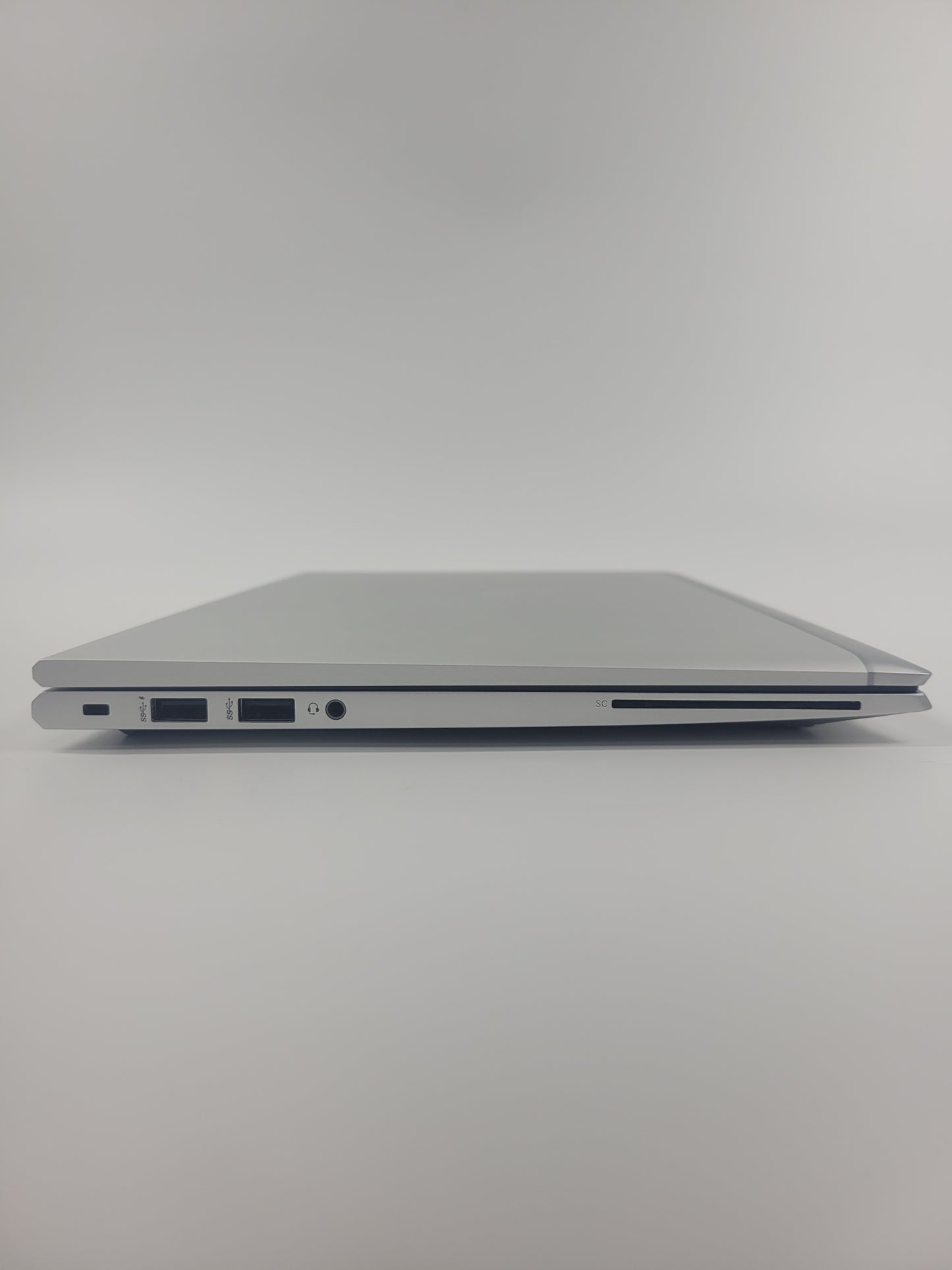 HP EliteBook 830 G8 618K3UT 13" Core i7-1185G7 3.0GHz 16GB RAM 256GB SSD