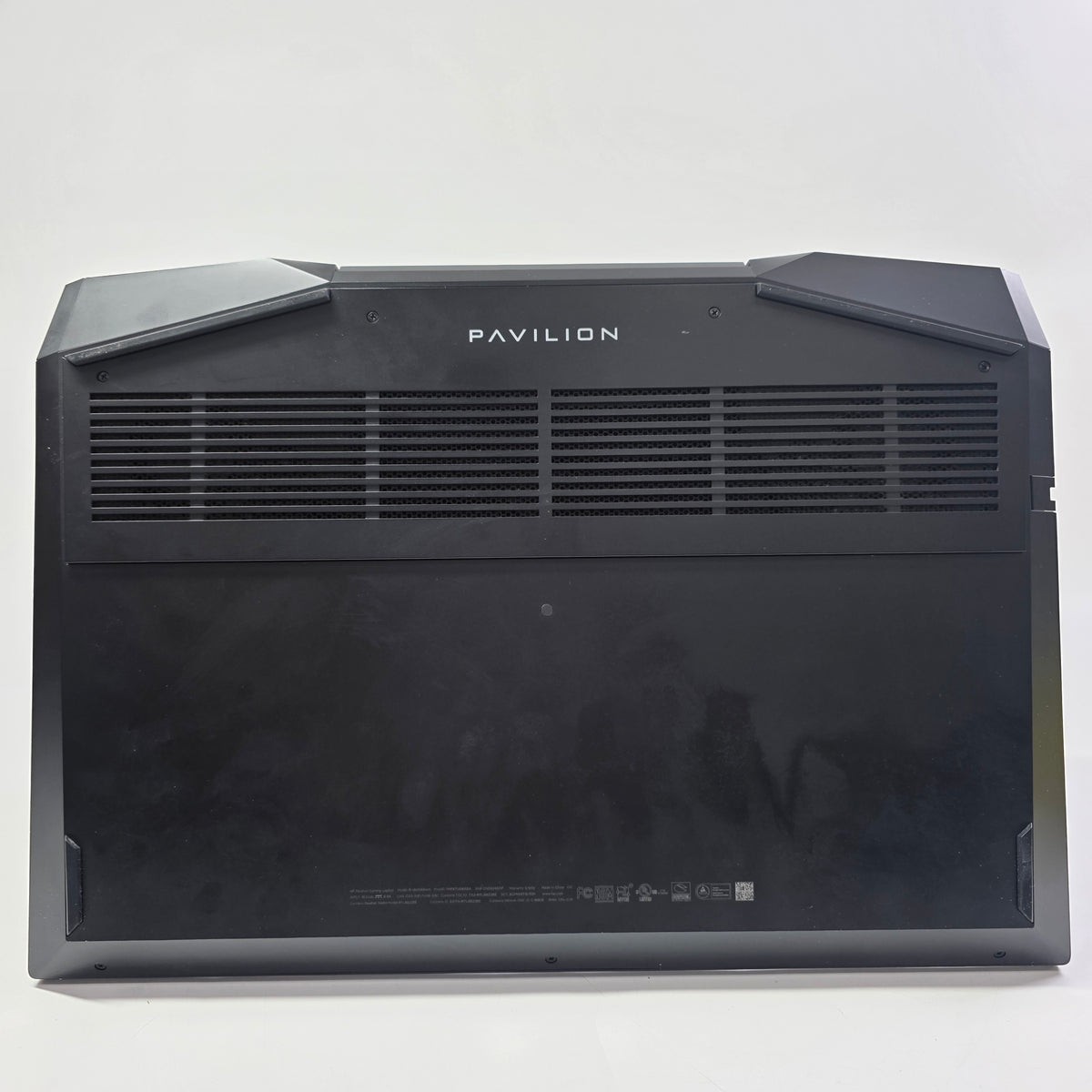 HP Pavilion Gaming 15.3 i5-9300H 2.4GHz 8GB RAM 256GB SSD GeForce GTX 1050