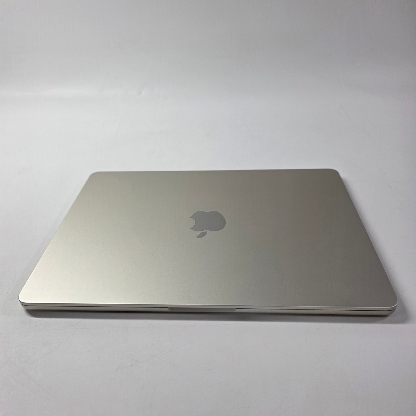 2022 Apple MacBook Air 13.6" M2 8C GPU 3.5GHz 8GB RAM 256GB SSD MLY13LL/A