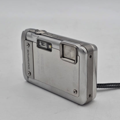 Olympus Stylus Tough 8010 14MP Waterproof Shockproof Digital Camera