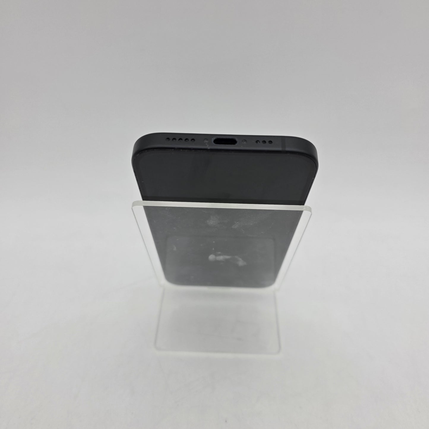 Unlocked Apple iPhone 15 128GB 18.6.1 Black A2846