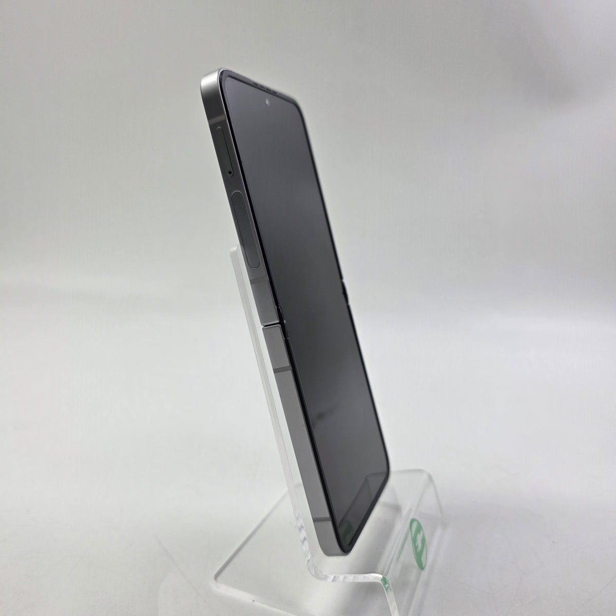 Unlocked Samsung Galaxy Z Flip6 12GB RAM 256GB SM-F741U Silver Shadow