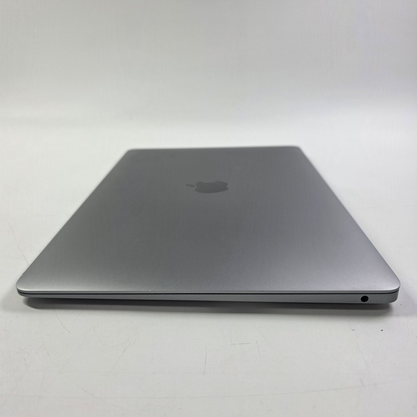 2020 Apple MacBook Air 13.3" M1 8C GPU 3.2GHz 8GB RAM 256GB SSD A2337