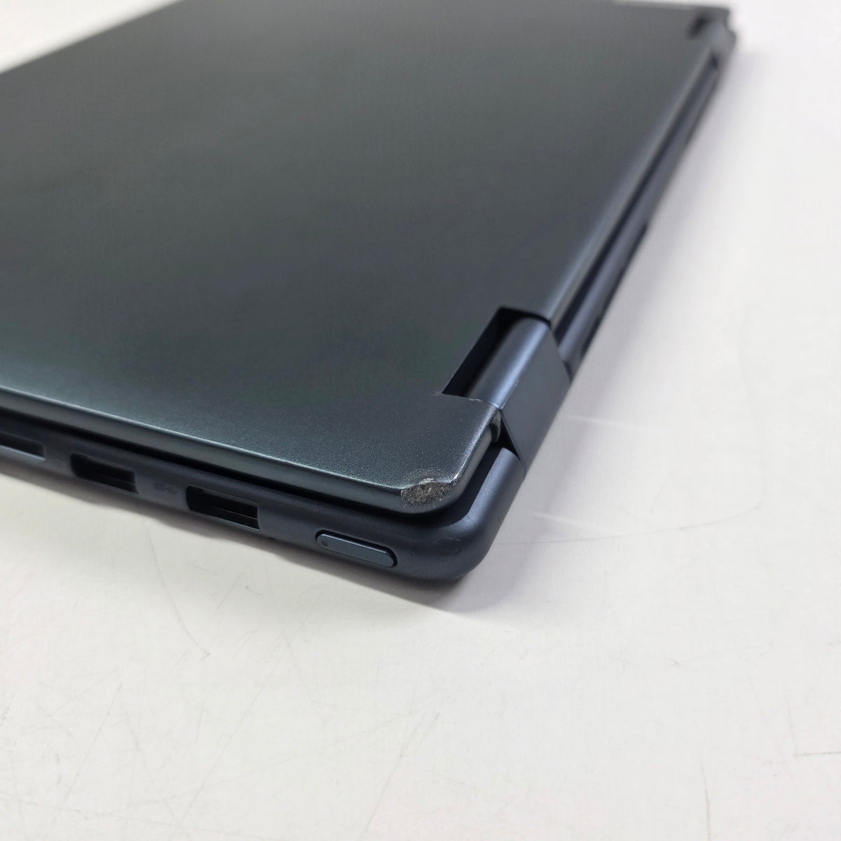 Lenovo Yoga 6 2-in-1 13.4 Ryzen 7 5700U 1.8GHz 16GB RAM 512GB SSD