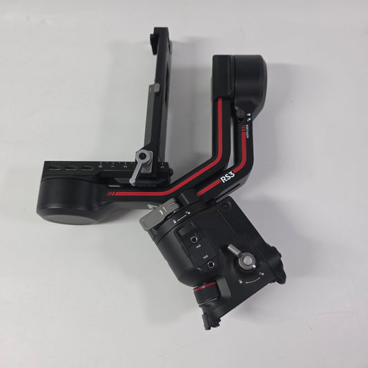 DJI RS 3 Camera Stabilizer  P11C