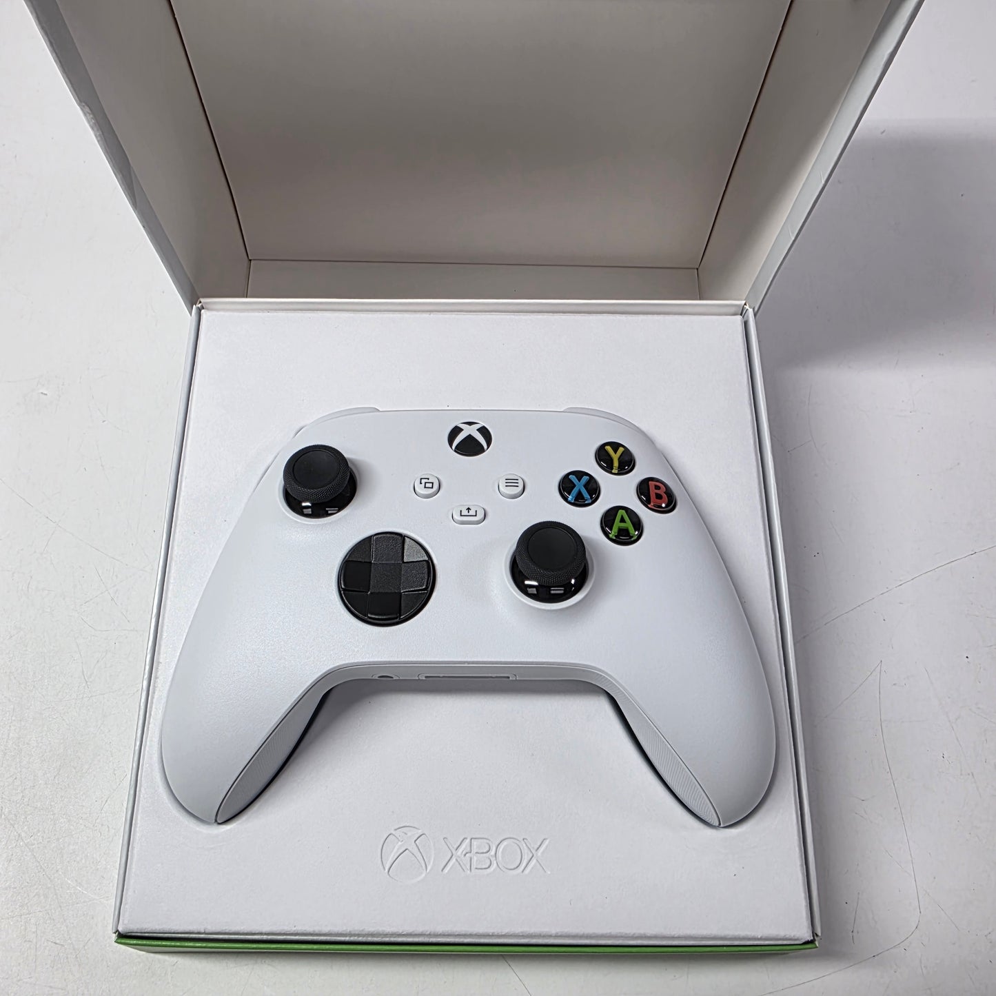 Microsoft Xbox Series X|S Wireless Controller Robot White 1914