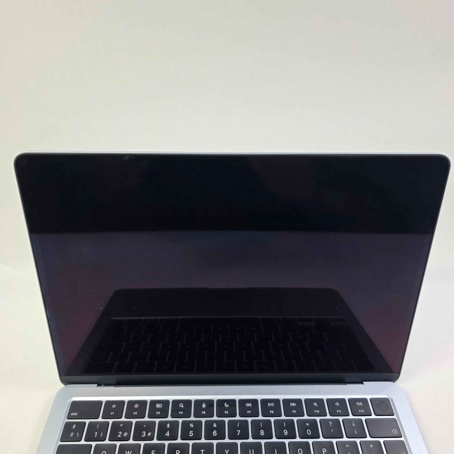 2025 Apple MacBook Air 13.6" M4 8C GPU 4.5GHz 16GB RAM 256GB SSD Z1H7000S6LL/A