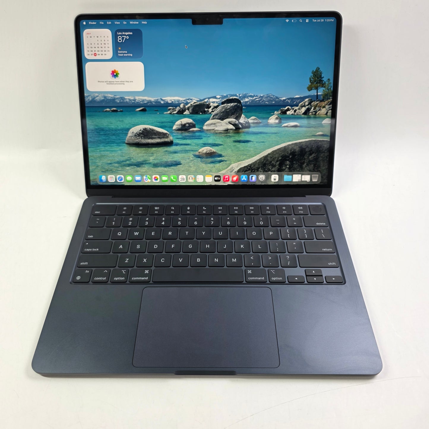 2022 Apple MacBook Air 13.6" M2 10C GPU 3.5GHz 16GB RAM 256GB SSD A2681