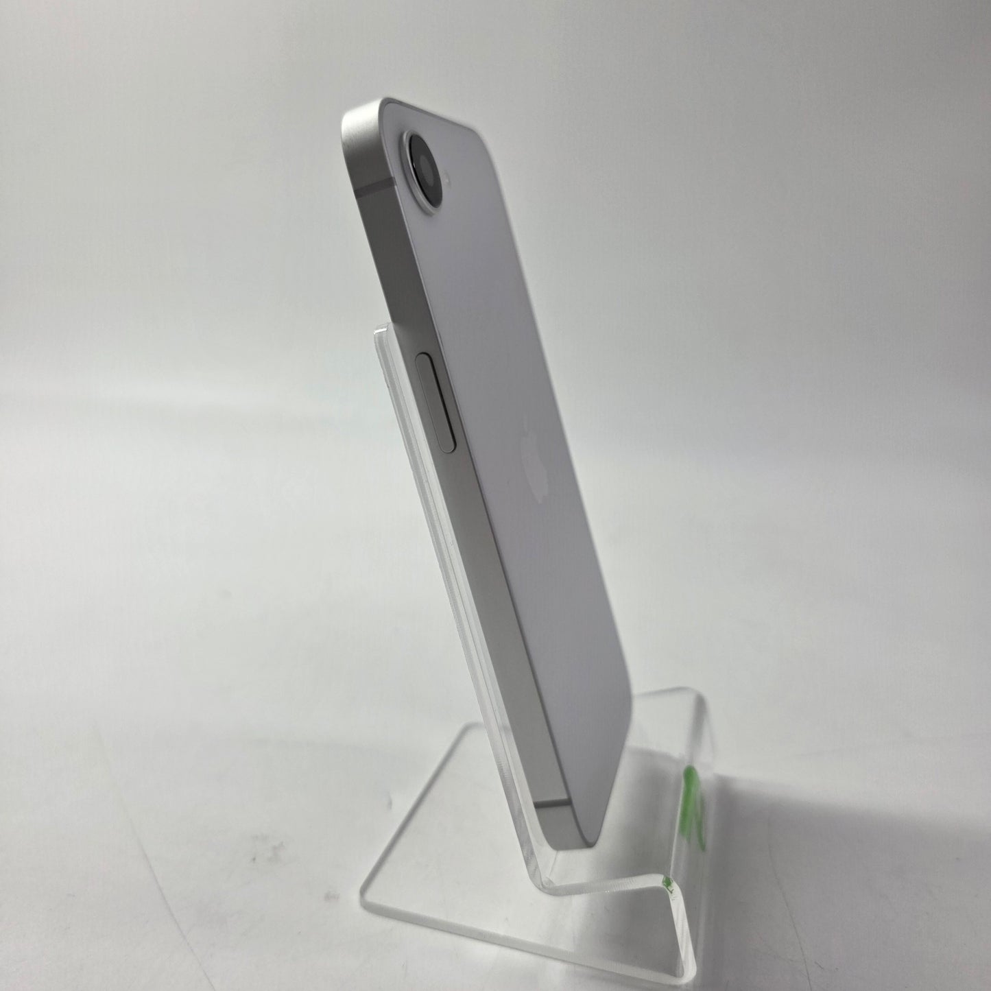 Factory Unlocked Apple iPhone 16e 128GB White MD0E4LL/A