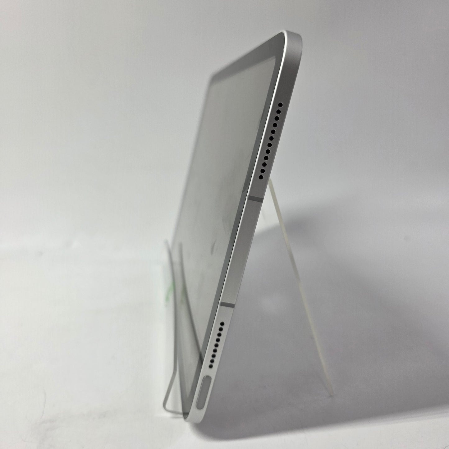WiFi Only Apple iPad 10th Gen 64GB Silver NQ6J3LL/A