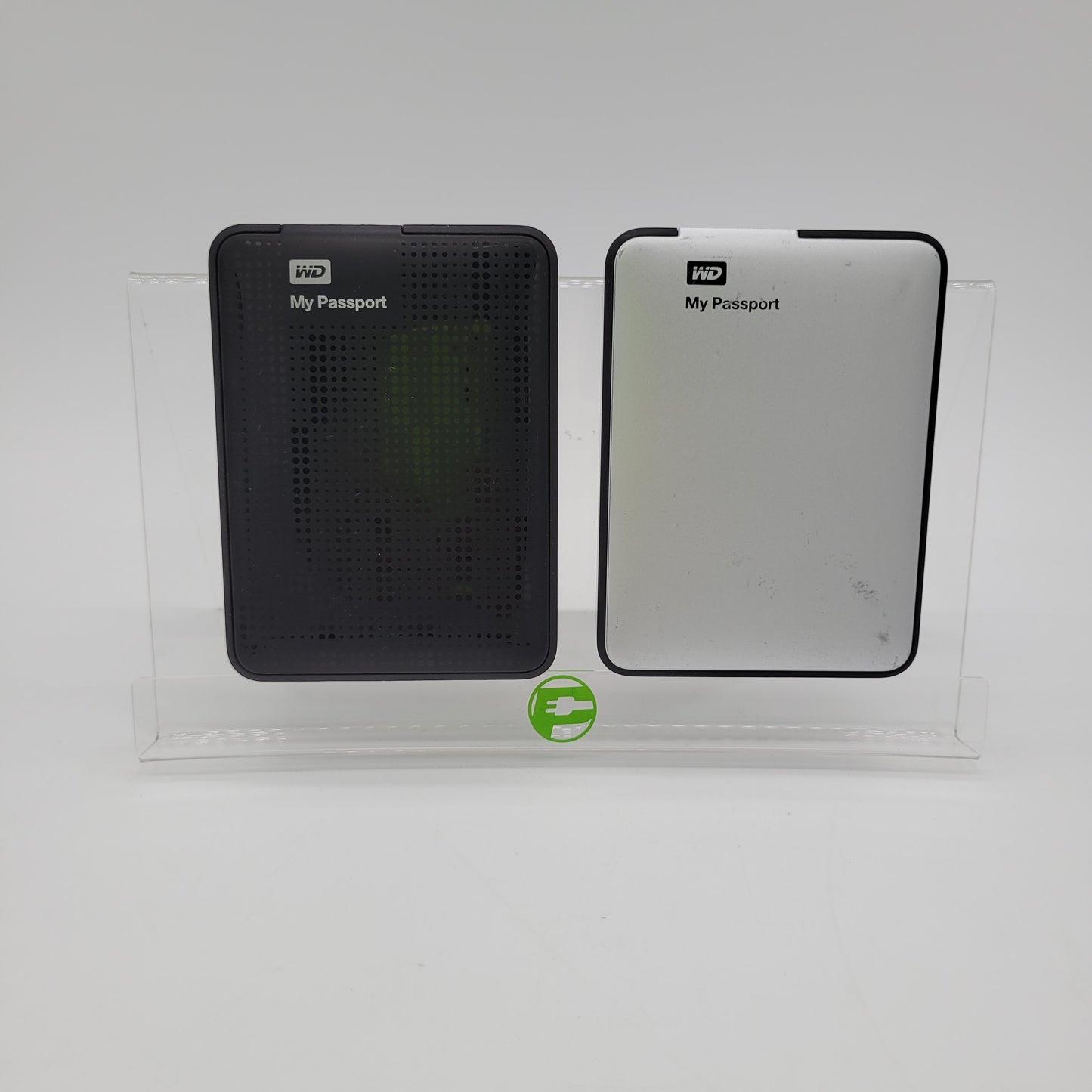 Lot of 2 Western Digital My Passport 1TB External SSD