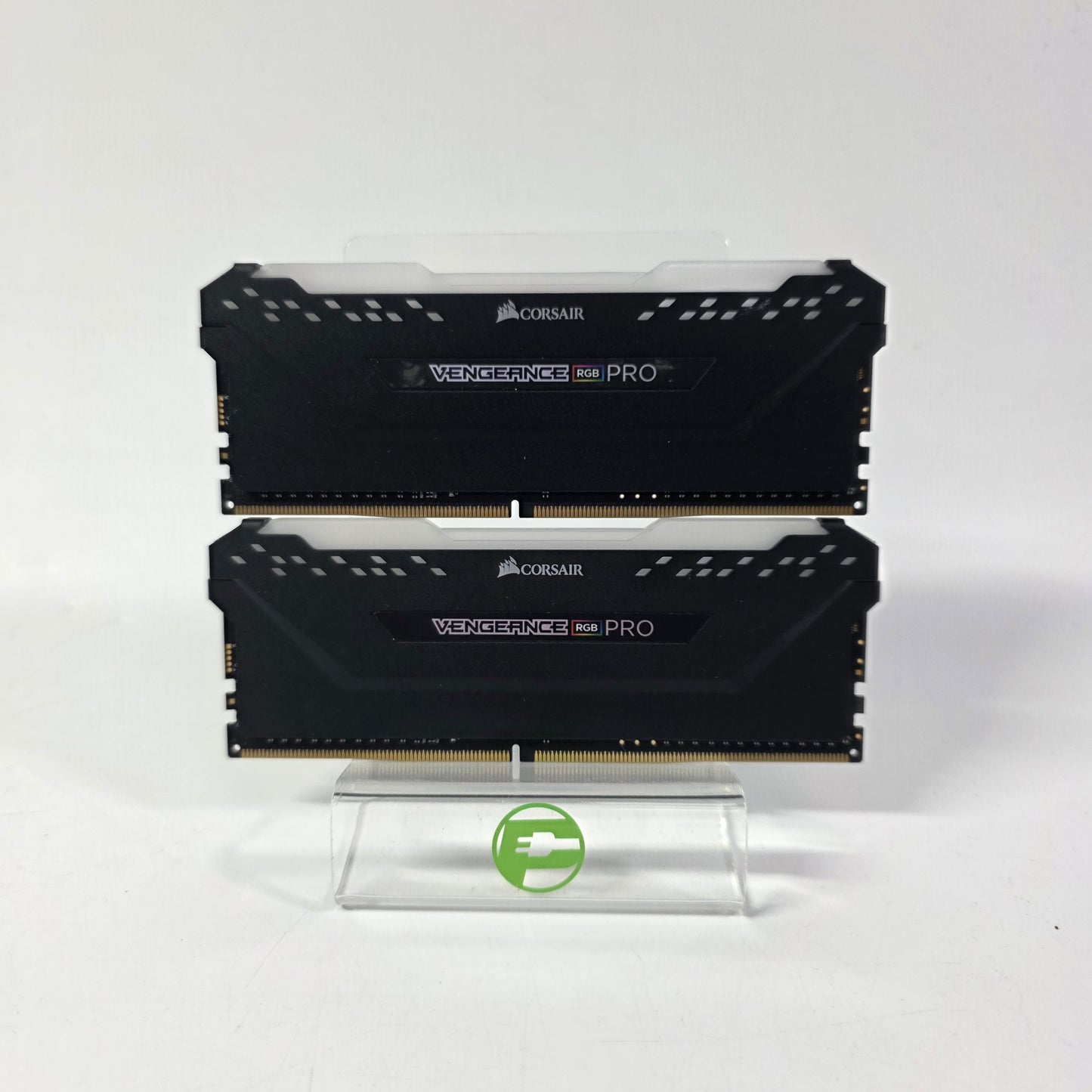 Corsair Vengeance RGB Pro 16GB (2x8GB) RAM DDR4 3000MHz CMW16GX4M2C3000C15