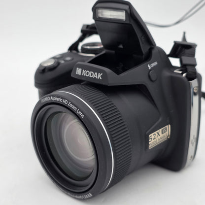 Kodak PIXPRO AZ528 16.0MP Digital Camera