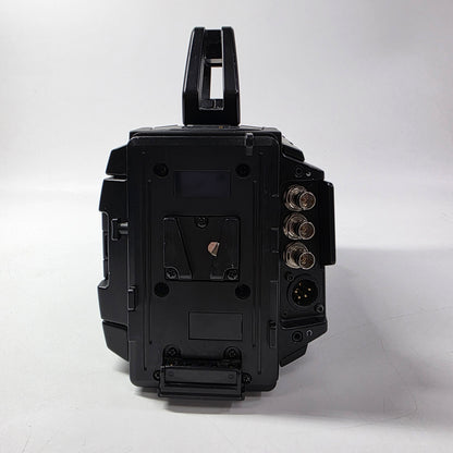 Blackmagic Design USRA MINI CINEURSAMUPRO12K 8.9 EF 4K Digital Camera *BODY ONLY*