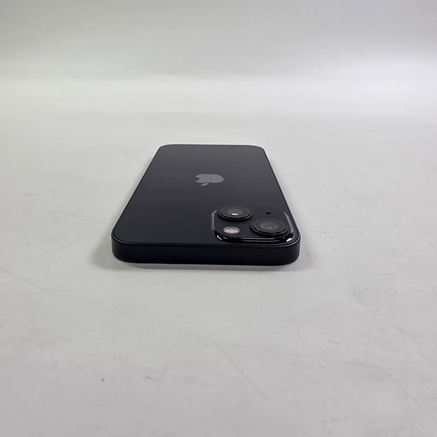 Factory Unlocked Apple iPhone 13 128GB Midnight MLA23LL/A