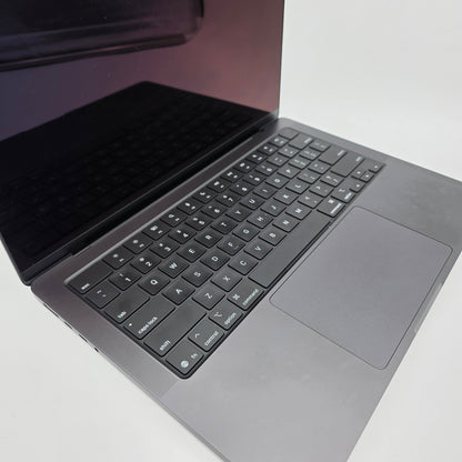 New 2025 Apple MacBook Pro 14" M4 4.5GHz 24GB RAM 1TB SSD A3434