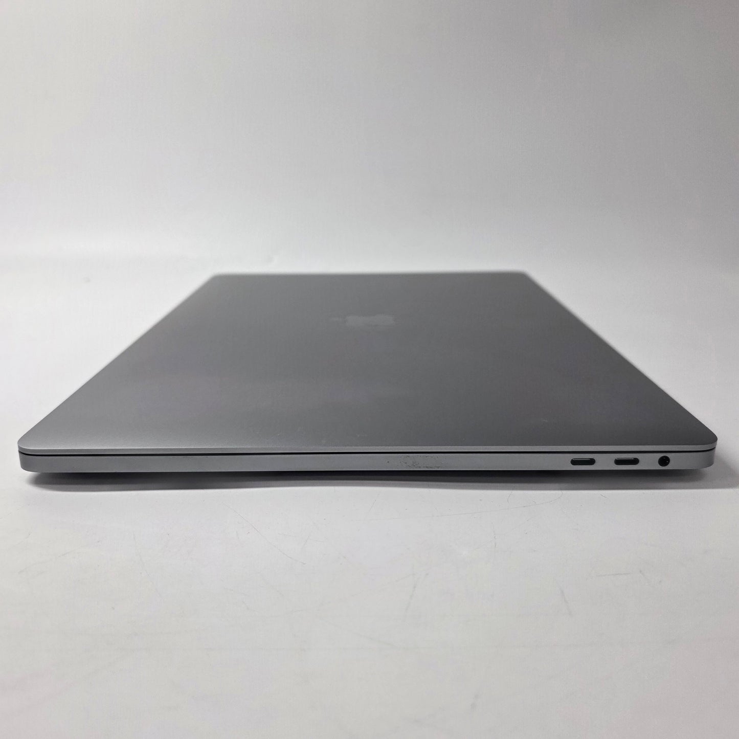 2019 Apple MacBook Pro 16" i9 2.3GHz 16GB RAM 1TB SSD Silver MVVJ2LL/A