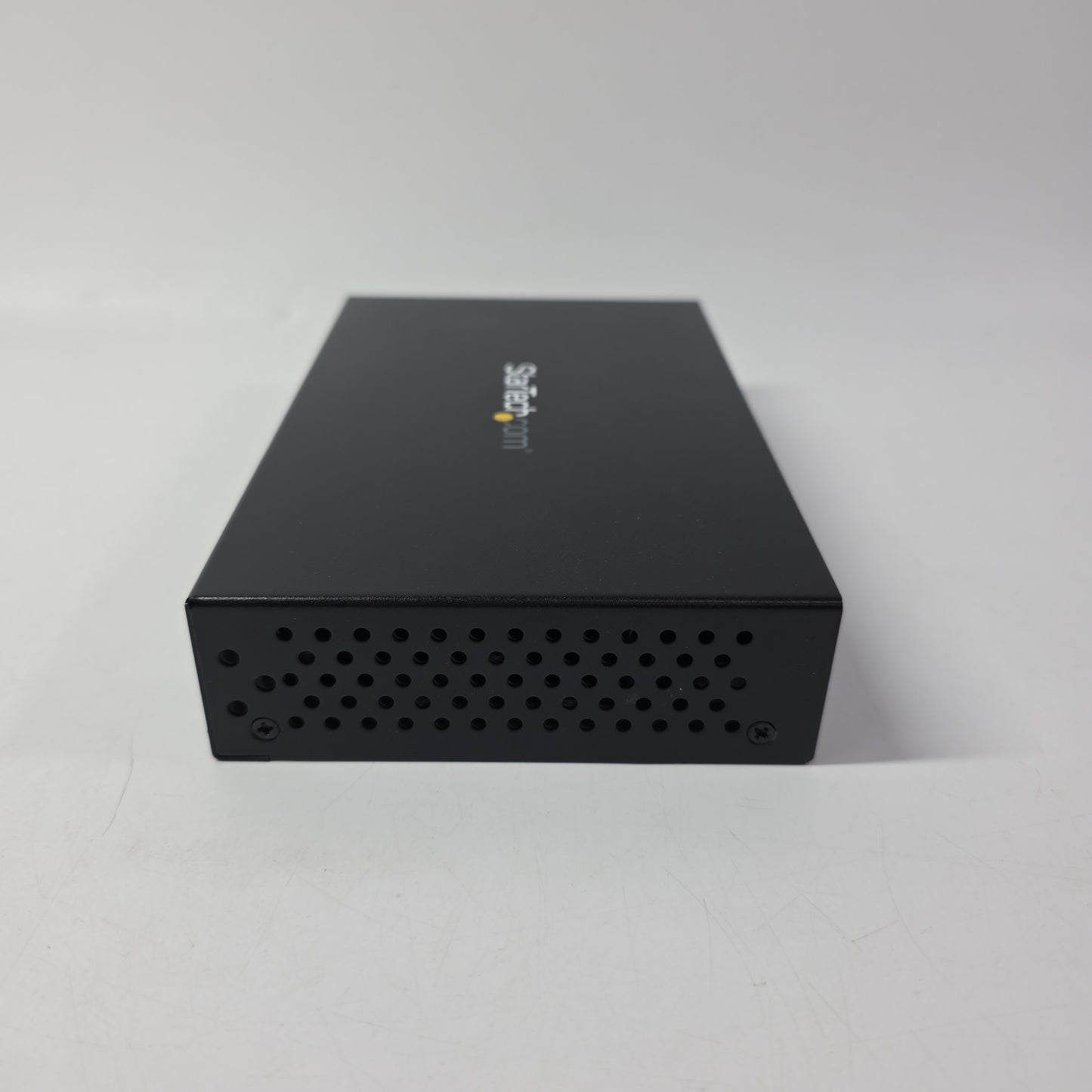 New StarTech 8 Port Unmanaged Ethernet POE IES81000POE