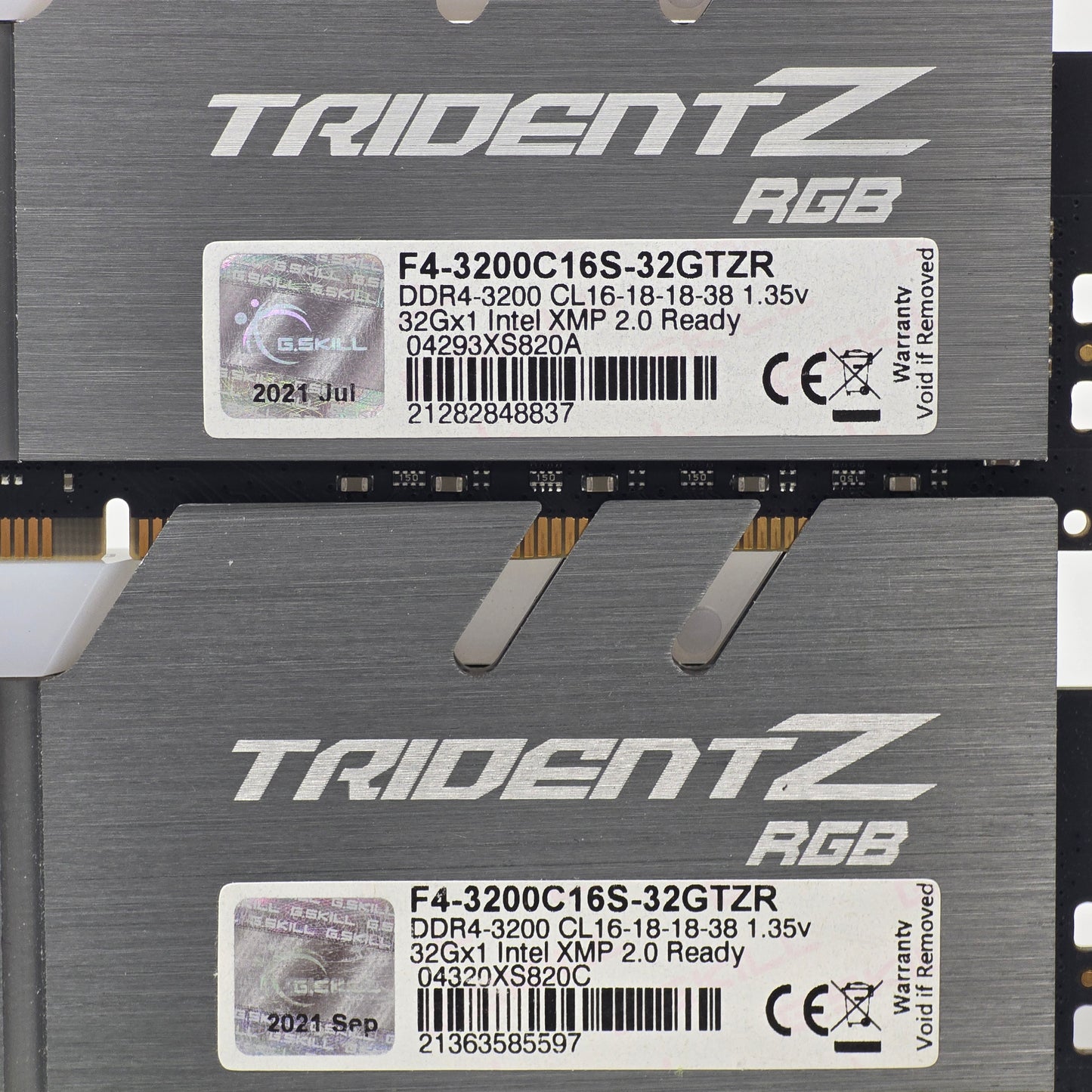 G.Skill Trident Z RGB 32GB (2x16GB) RAM DDR4 3200MHz F4-3200C16S-32GTZR