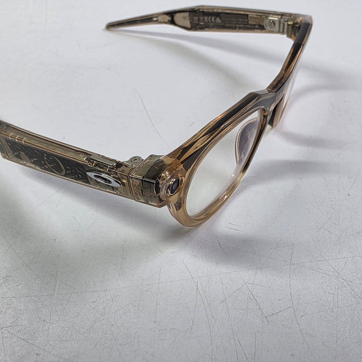 Oakley Meta HSTN Light Curry Transitions 00W002 AI Smart Glasses