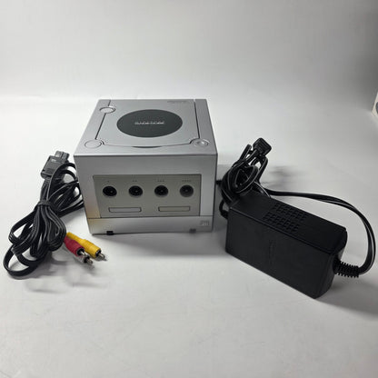 Nintendo GameCube Console Gaming System DOL-001 Silver